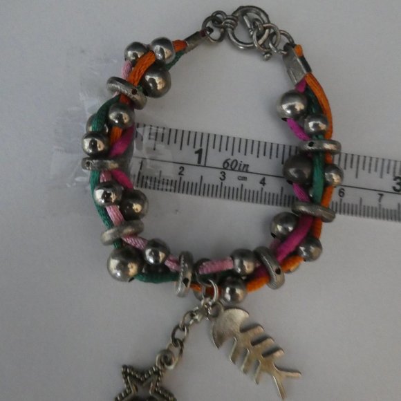 Unicorn Bracelet With Fishbone and Star | Pink, Orange and Green String | Beads - Picture 9 of 10